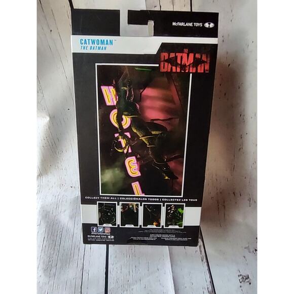 DC Multiverse The Batman Catwoman McFarlane 2022 - Picture 4 of 5